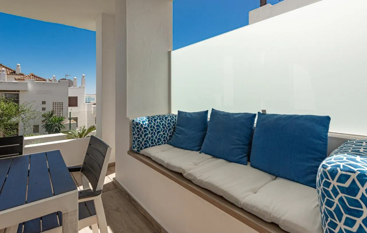 2149-Amazing Groundfloor 3 Bedrooms On Golf, Pools Alcaidesa