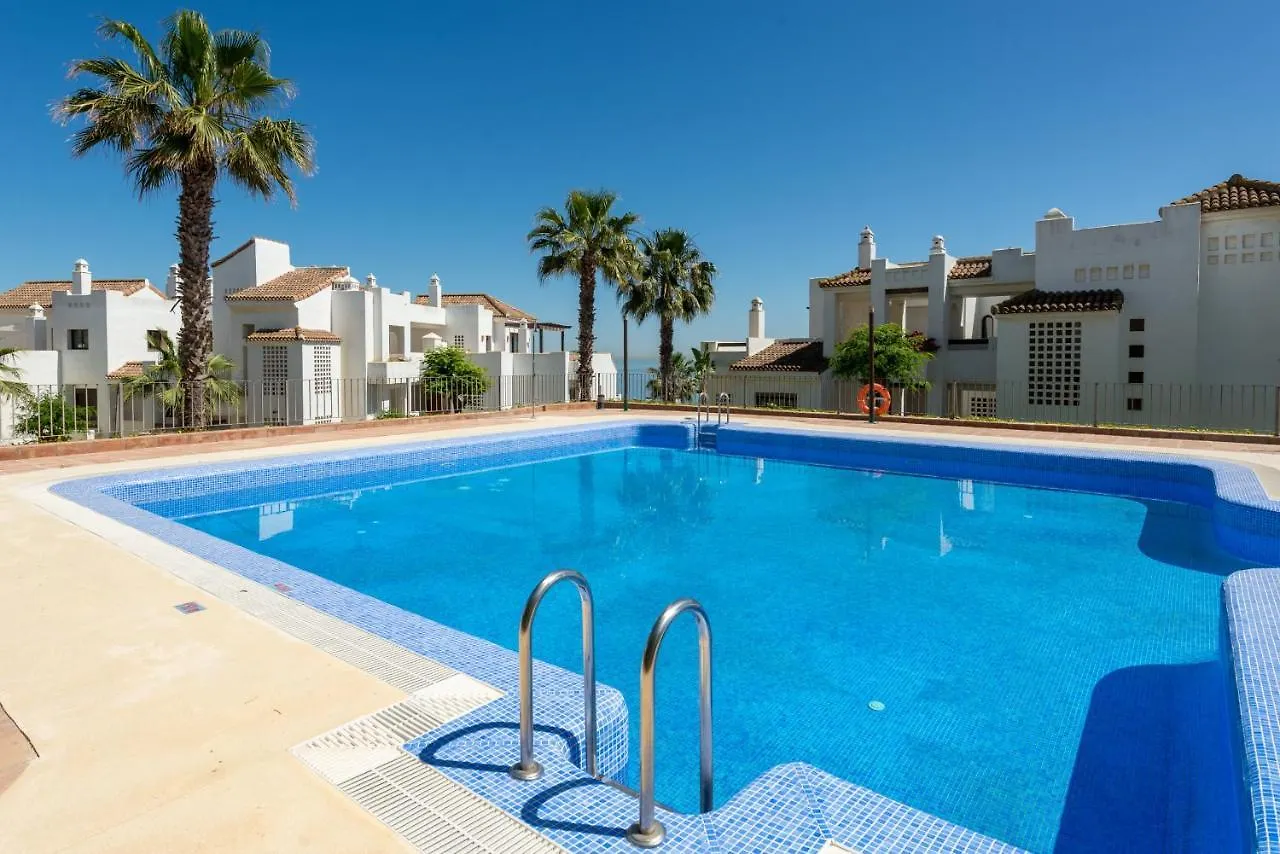 2149-Amazing Groundfloor 3 Bedrooms On Golf, Pools Alcaidesa Apartment