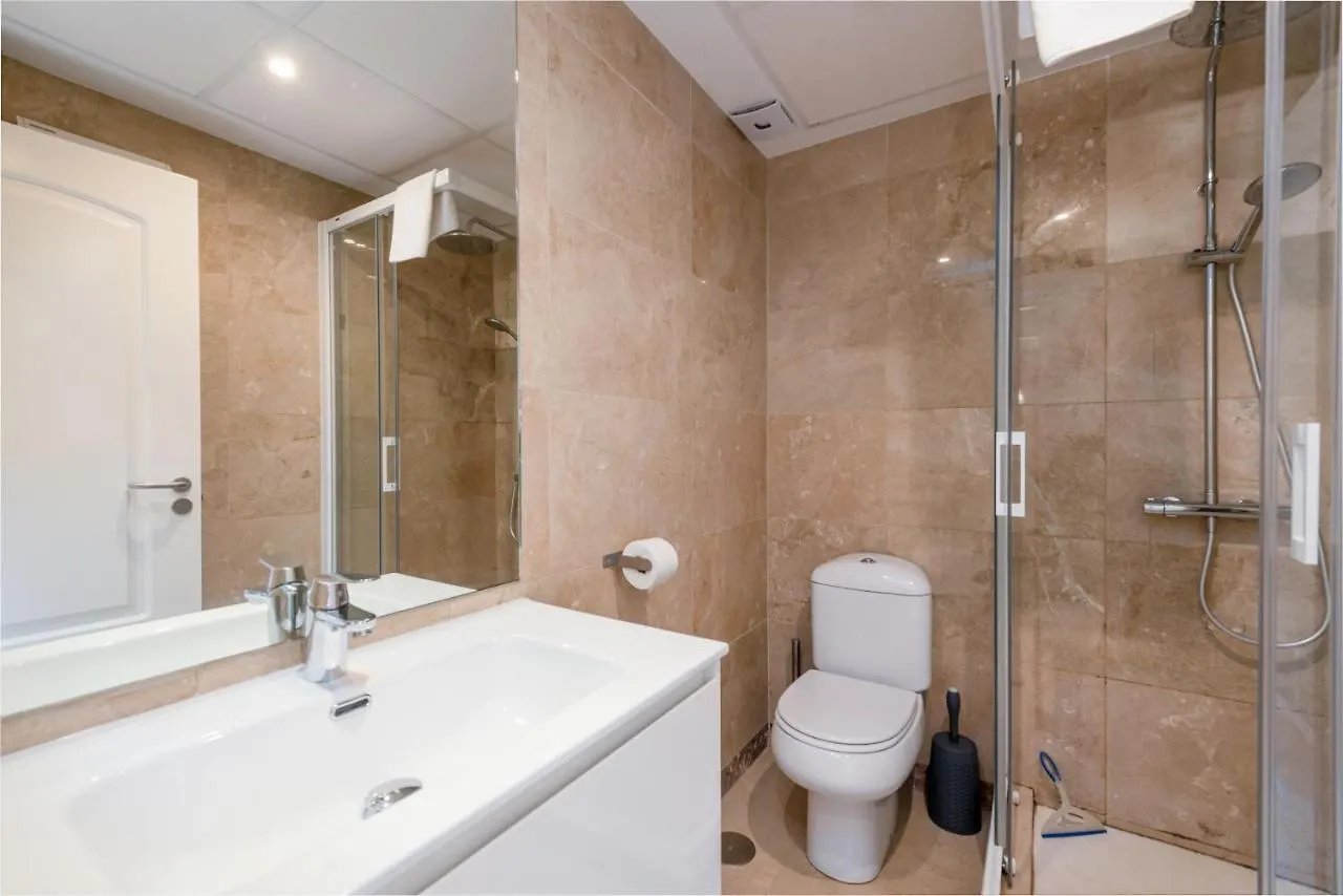 Apartment 2149-Amazing Groundfloor 3 Bedrooms On Golf, Pools Alcaidesa Spain